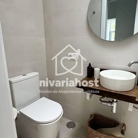 Bellavista With Private Pool, By Nivariahost Villa *