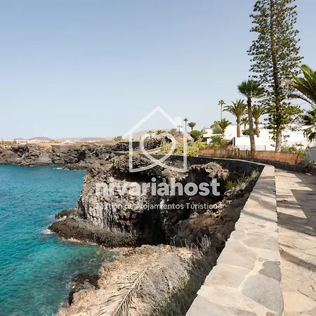 Private Pool Villa, Bellavista By Nivariahost Villa *