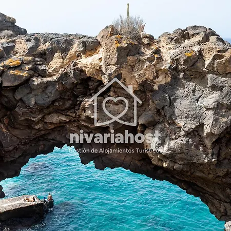 Private Pool Villa, Bellavista By Nivariahost Villa